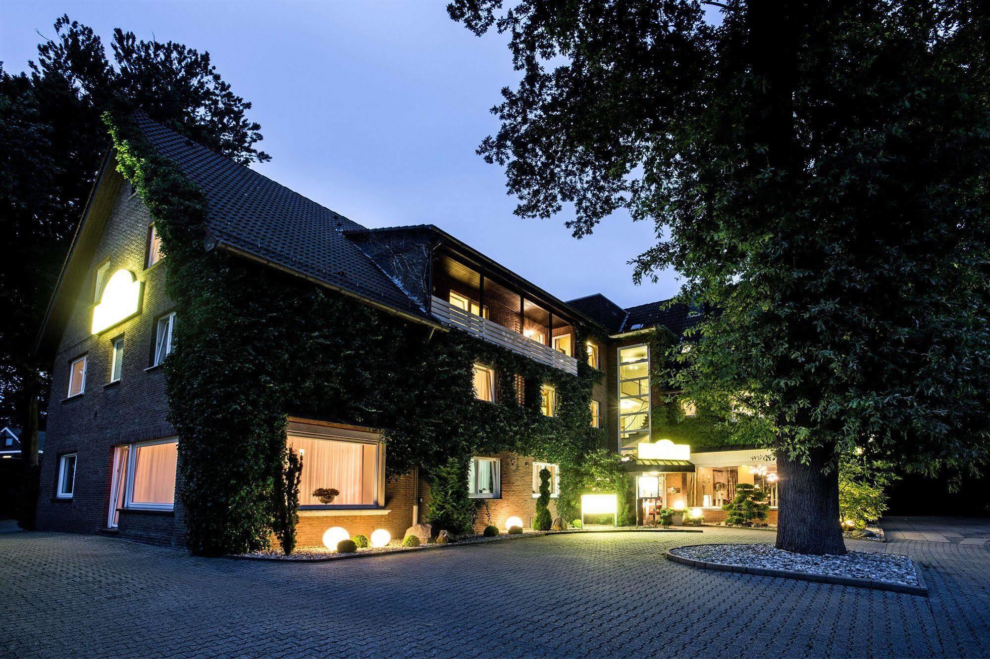 Parkhotel Meppen An Der Freilichtbuehne Exterior foto